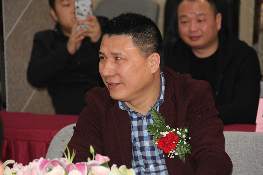 emc易倍·(中国)体育官方网站-EMC SPORTS