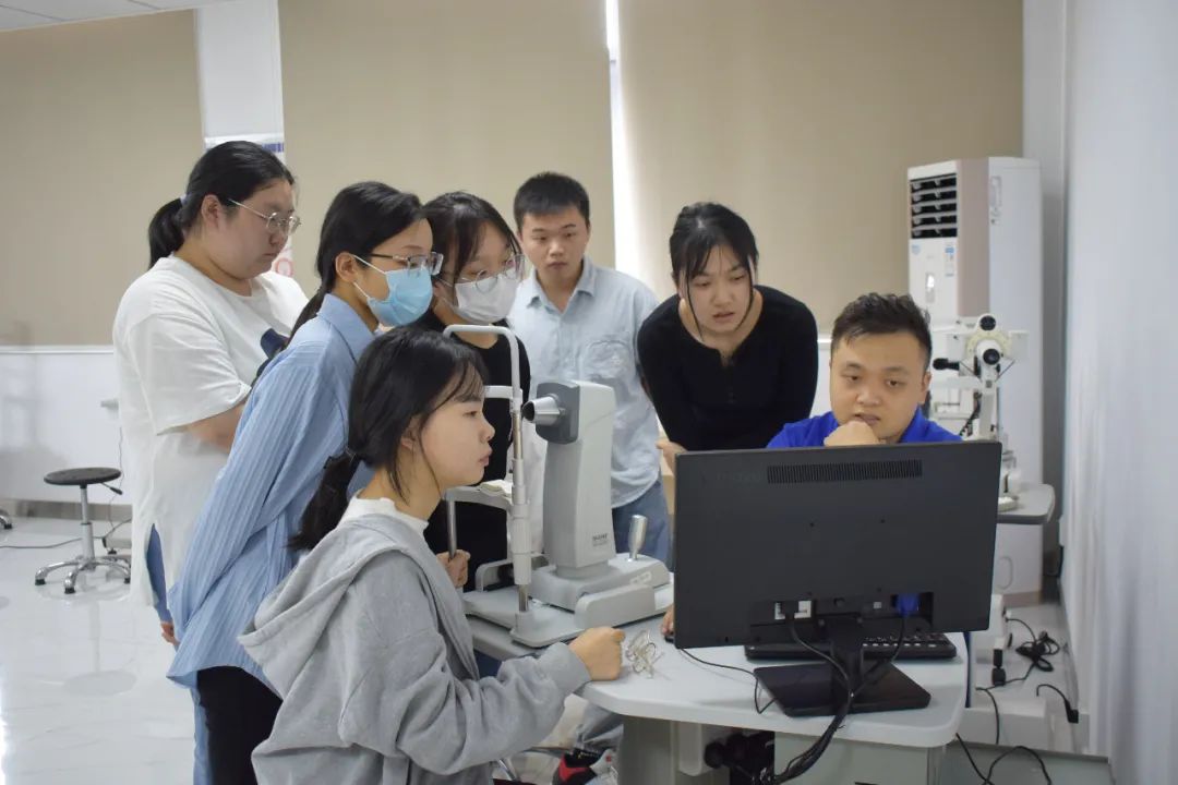 emc易倍·(中国)体育官方网站-EMC SPORTS